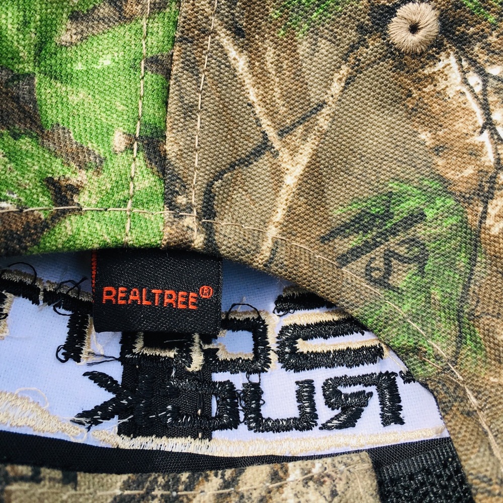 Real Tree 🌳 🧢 - Picture 3 of 6